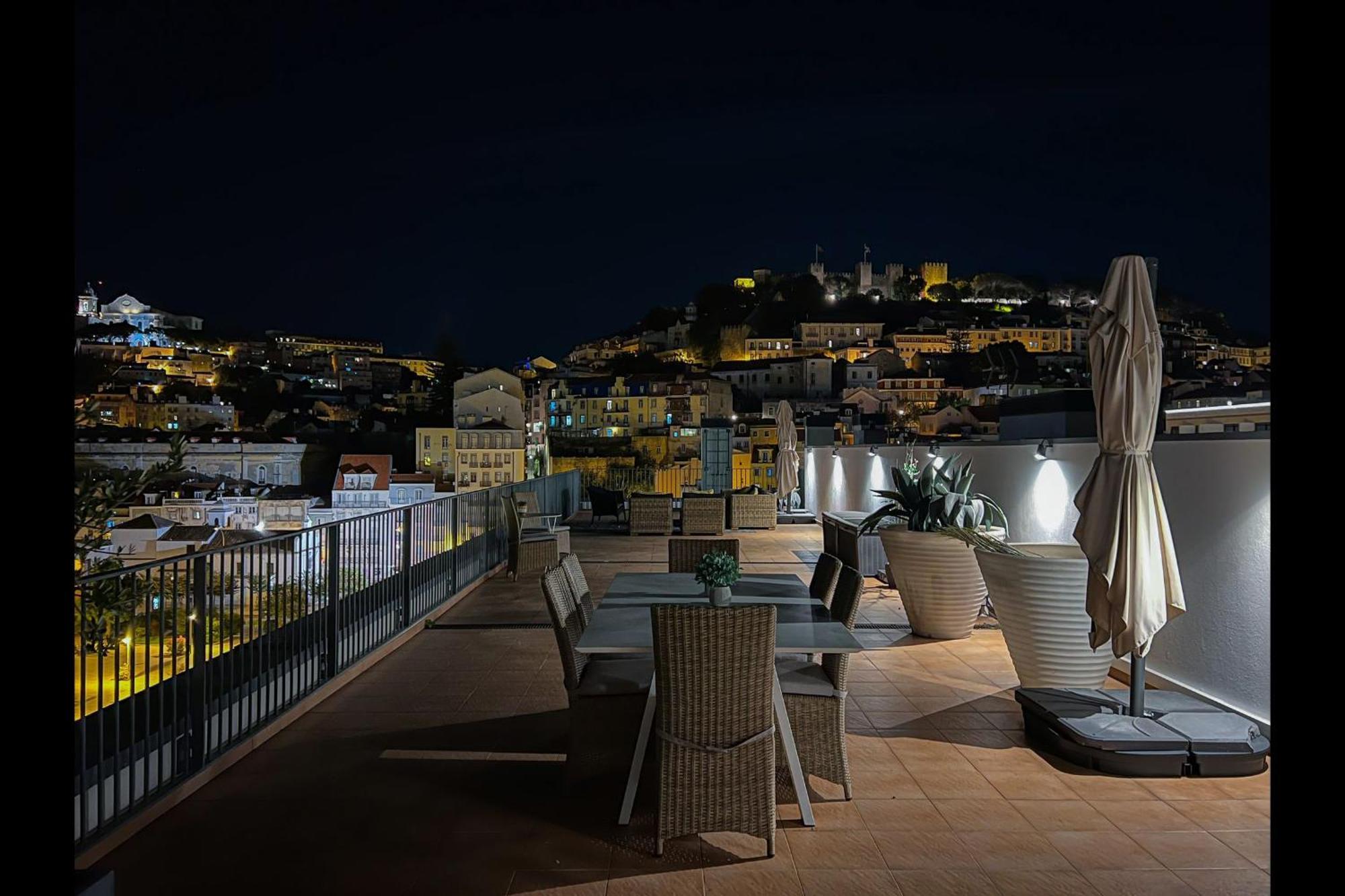 Lovelystay - Breathtaking Panorama - Luxurious Penthouse! Lissabon Exterior foto