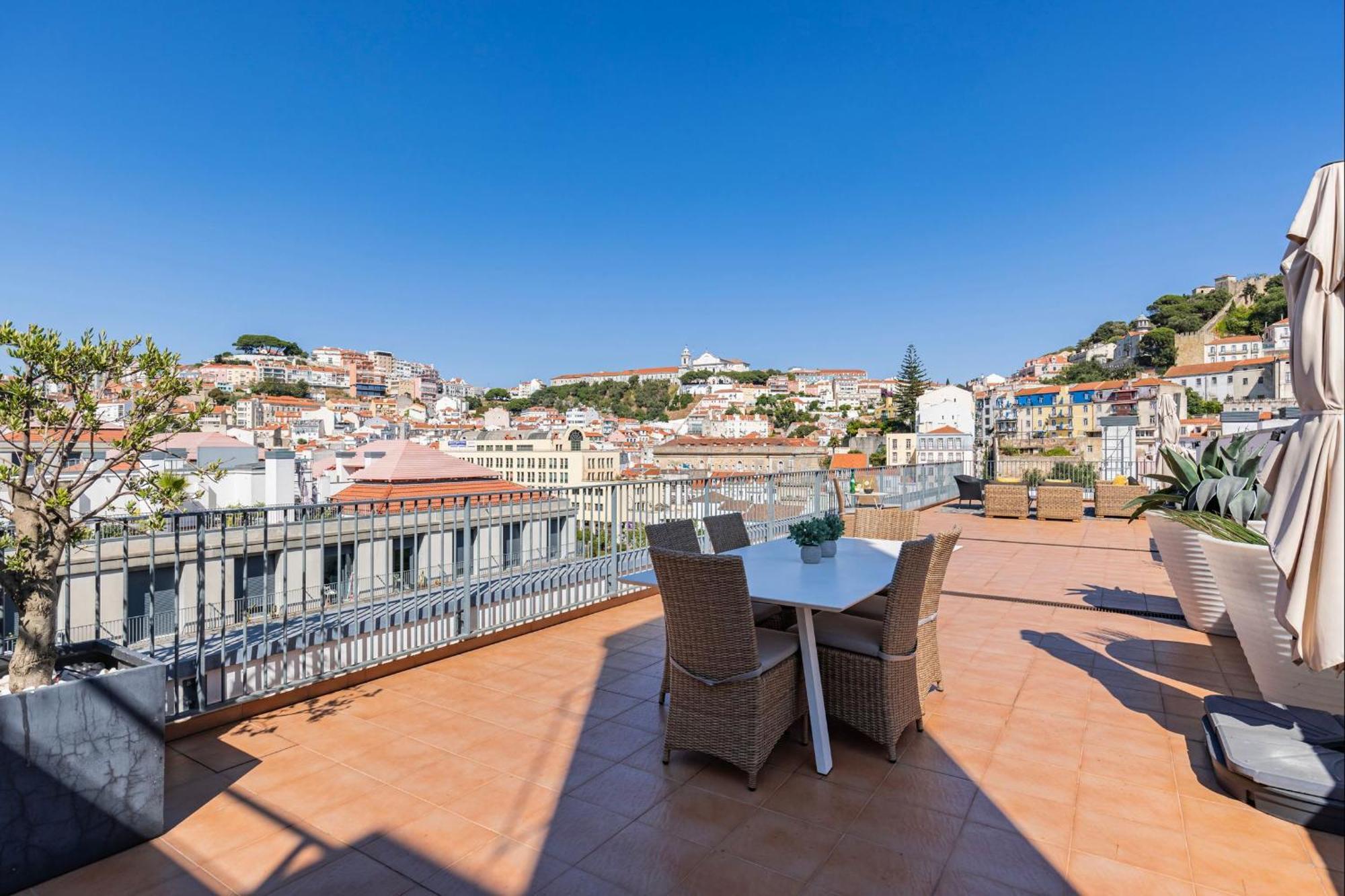 Lovelystay - Breathtaking Panorama - Luxurious Penthouse! Lissabon Exterior foto