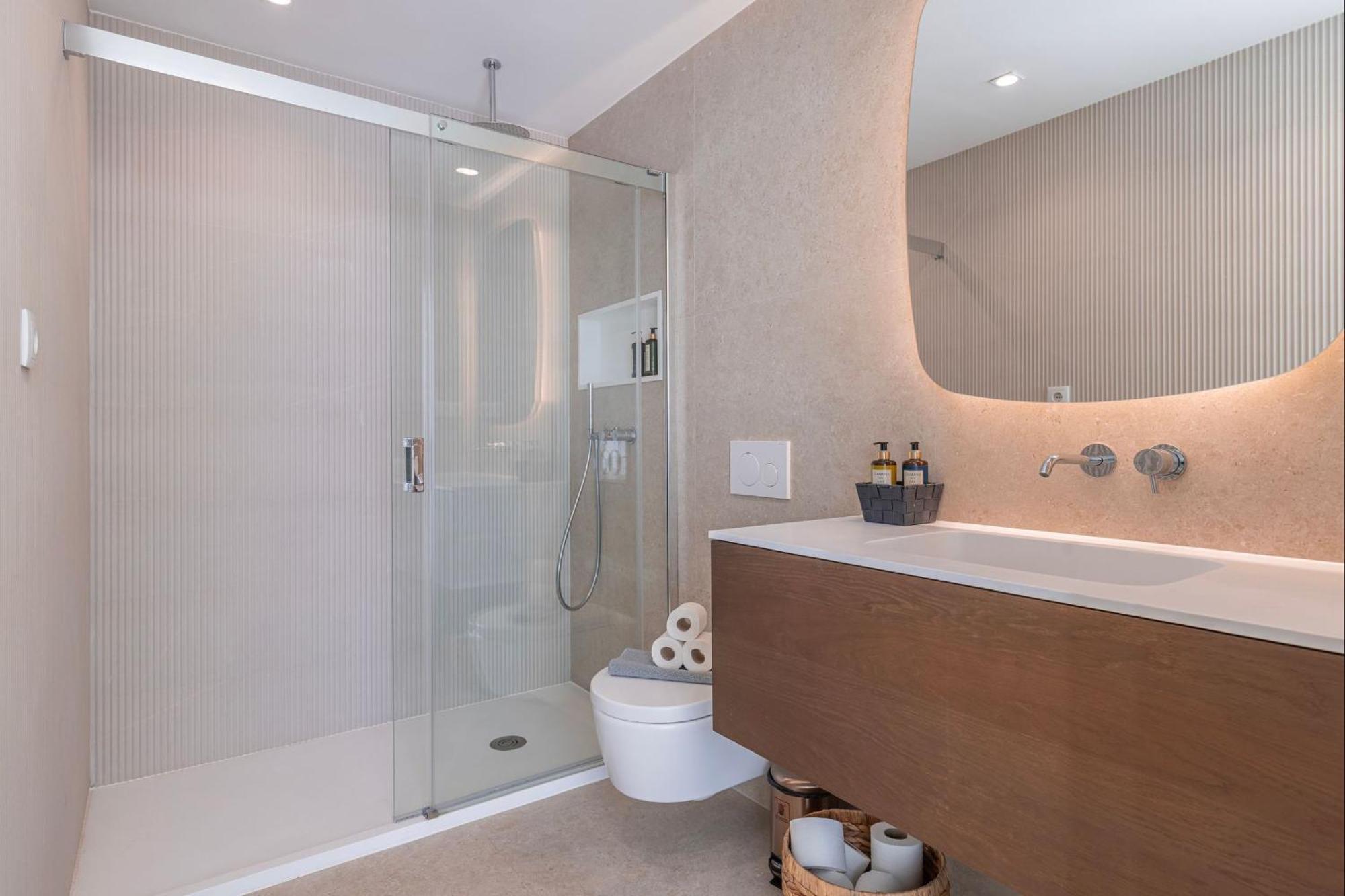 Lovelystay - Breathtaking Panorama - Luxurious Penthouse! Lissabon Exterior foto
